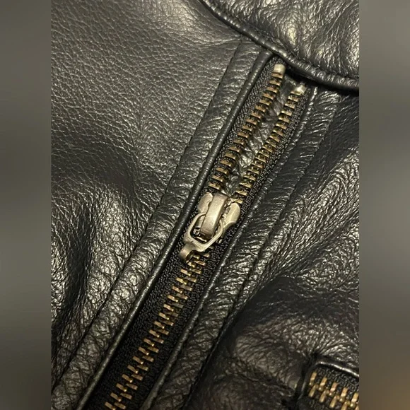 Harley Davidson Leather Jacket - Picture 9 of 9